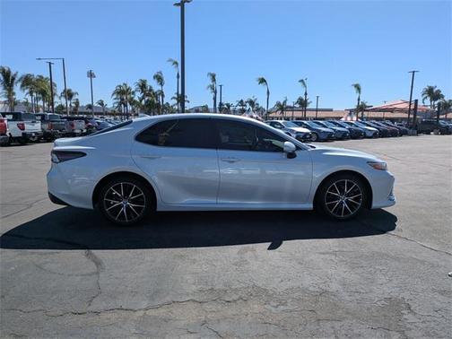2023 Toyota Camry XLE