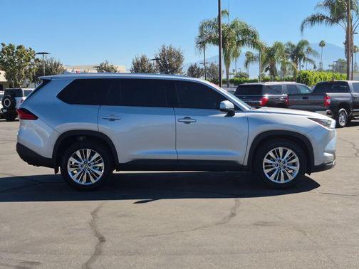 Celestial Silver Metallic 2024 Toyota Grand Highlander Platinum