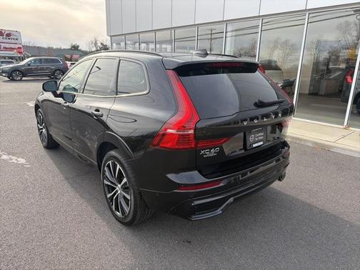 2025 Volvo XC60 B5 Plus