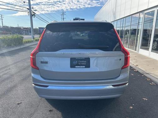 2024 Volvo XC90 B5 Core Bright Theme