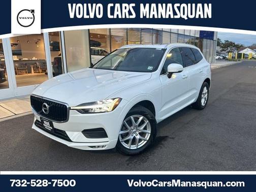 2021 Volvo XC60 T5 Momentum