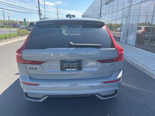 Vapour Gray 2025 Volvo XC60 B5 Plus