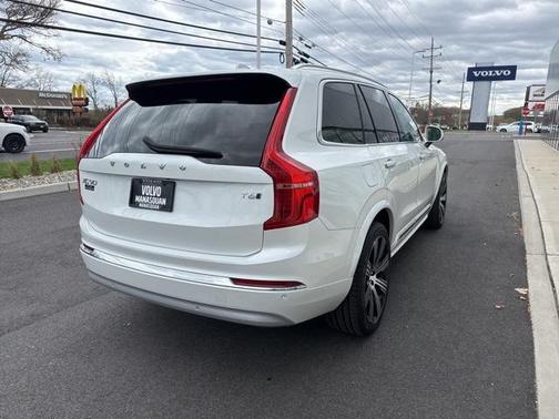 2022 Volvo XC90 T6 Inscription
