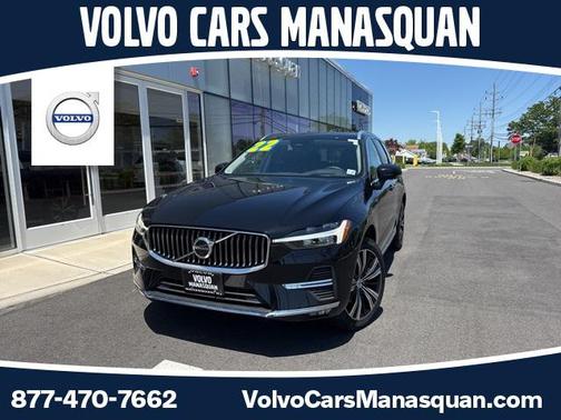 2022 Volvo XC60 B5 Inscription