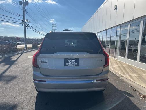 2025 Volvo XC90 B6 Plus 7-Seater