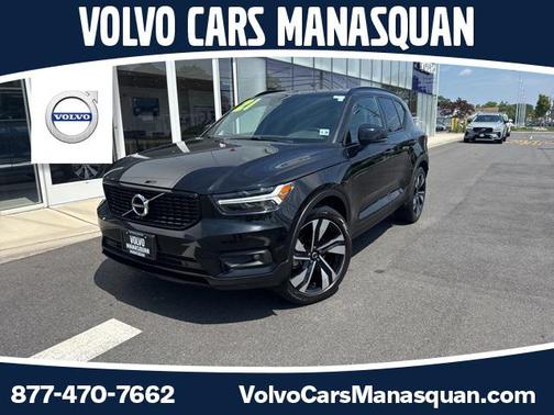 2021 Volvo XC40 T5 R-Design
