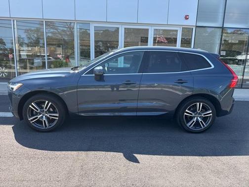 2019 Volvo XC60 T5 Momentum