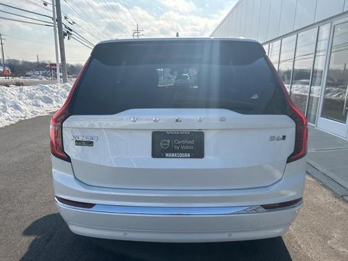 2025 Volvo XC90 B6 Plus 7-Seater