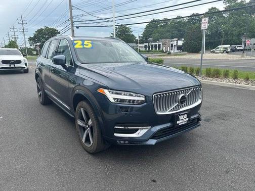 Denim Blue Metallic 2025 Volvo XC90 B6 Plus 7-Seater