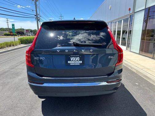 Denim Blue Metallic 2025 Volvo XC90 B6 Plus 7-Seater