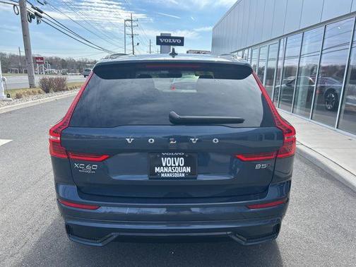 2025 Volvo XC60 B5 Plus
