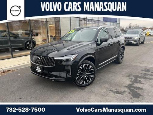 2025 Volvo XC90 B5 Plus 7-Seater