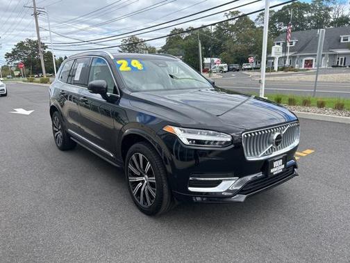 2024 Volvo XC90 B5 Plus Bright Theme