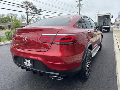 2023 Mercedes-Benz GLC 300 4MATIC Coupe