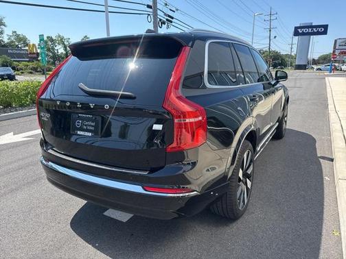 2024 Volvo XC90 Recharge Plug-In Hybrid T8 Ultimate 6-Seater