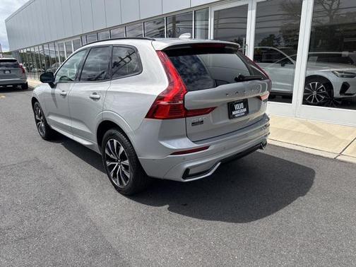 2025 Volvo XC60 Plus
