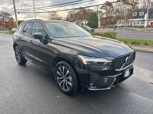 2025 Volvo XC60 B5 Core