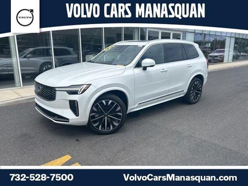 Crystal White Metallic 2025 Volvo XC90 B6 Plus 7-Seater