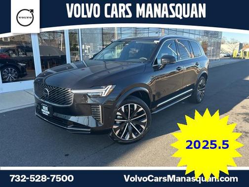 2025 Volvo XC90 B5 Plus 7-Seater