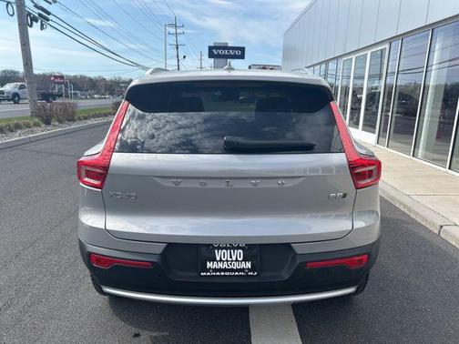 Silver 2025 Volvo XC40 B5 Plus Bright Theme