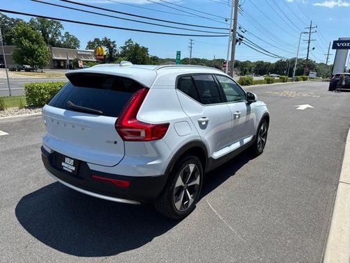 Cloud Blue 2025 Volvo XC40 B5 Plus Bright Theme