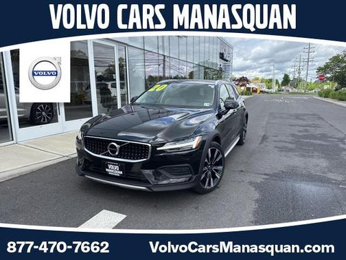 2020 Volvo V60 Cross Country T5