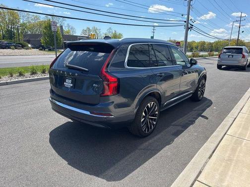 Denim Blue Metallic 2025 Volvo XC90 B6 Plus 7-Seater