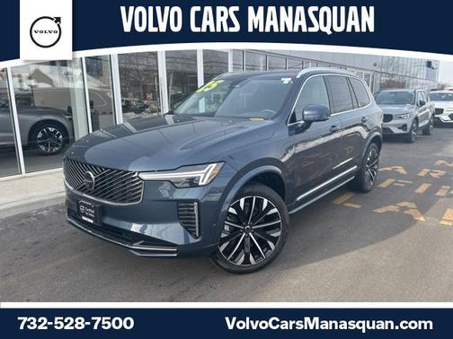 2025 Volvo XC90 B5 Plus 7-Seater