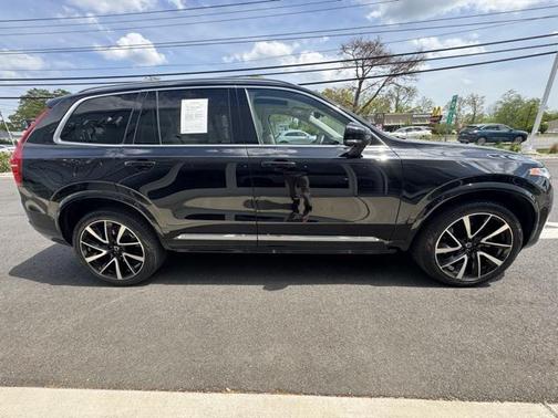 2024 Volvo XC90 B6 Plus Bright Theme 7-Seater