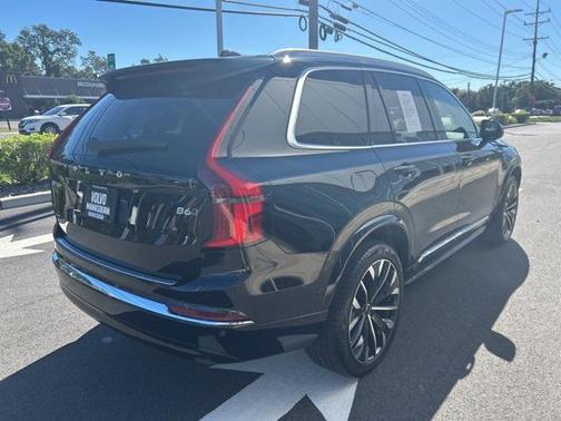 2025 Volvo XC90 B6 Plus 7-Seater