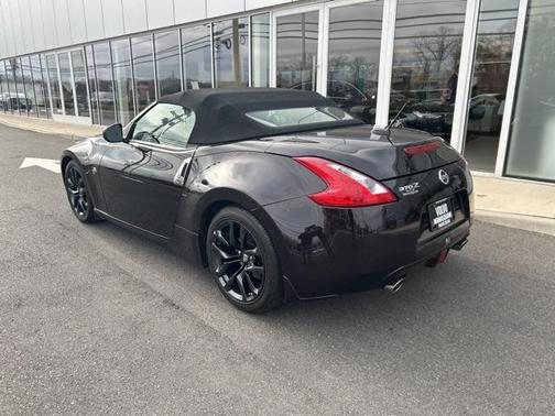 2017 Nissan 370Z Touring