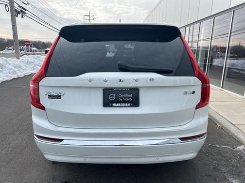 2025 Volvo XC90 B6 Plus 7-Seater