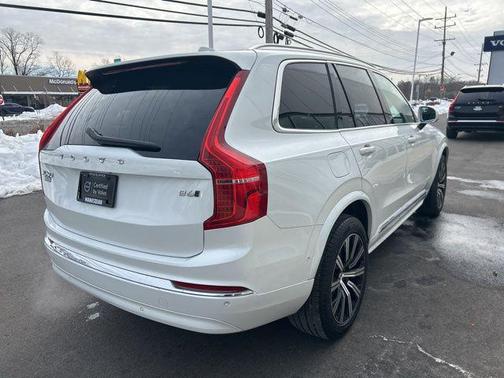 2025 Volvo XC90 B6 Plus 7-Seater