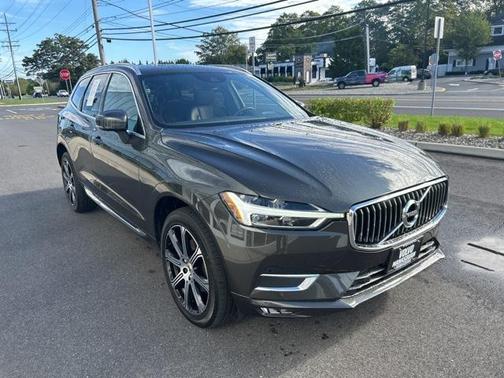 2021 Volvo XC60 T5 Inscription