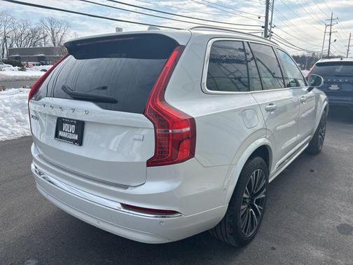 2023 Volvo XC90 Recharge Plug-In Hybrid T8 Plus Bright Theme 7-Seater