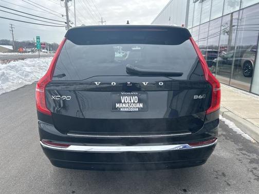 2023 Volvo XC90 B6 Plus 7-Seater