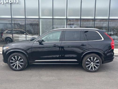 2023 Volvo XC90 B6 Plus 7-Seater