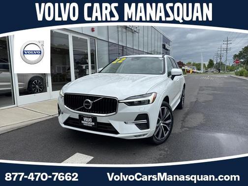 2022 Volvo XC60 Momentum