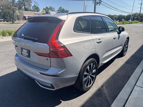 2025 Volvo XC60 Plus