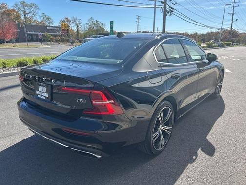 2021 Volvo S60 T5