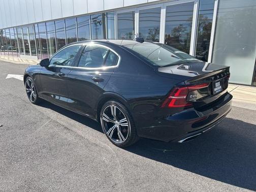 2021 Volvo S60 T5