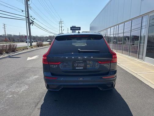 Denim Blue Metallic 2025 Volvo XC60 B5 Plus