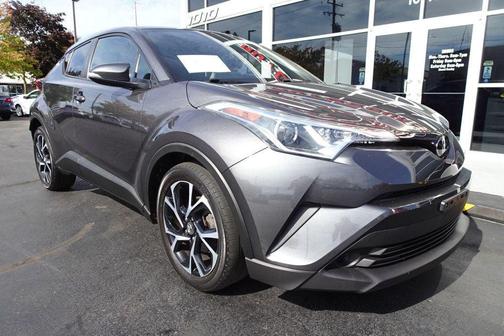 2019 Toyota C-HR XLE FWD