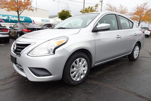 2019 Nissan Versa 1.6 SV