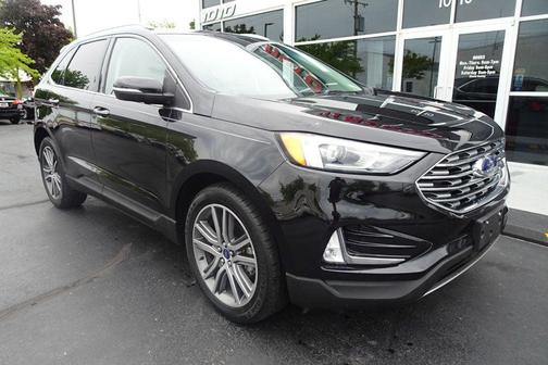 2019 Ford Edge Titanium