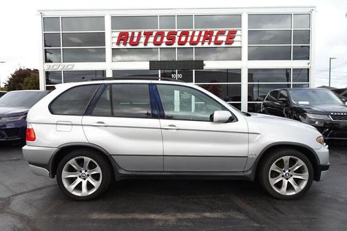 2004 BMW X5 4.8is