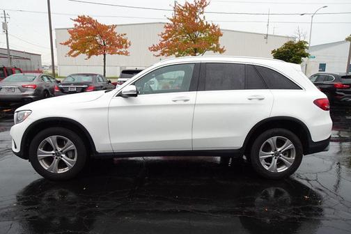 2018 Mercedes-Benz GLC 300 4MATIC