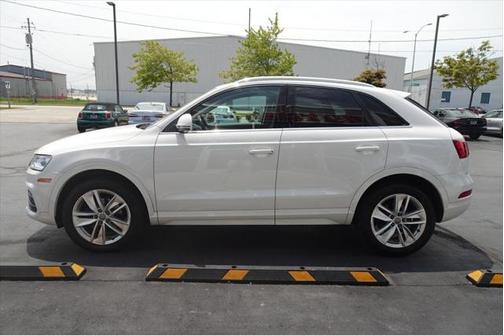 2016 Audi Q3 2.0T Premium Plus