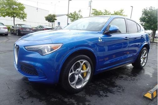 2020 Alfa Romeo Stelvio Quadrifoglio