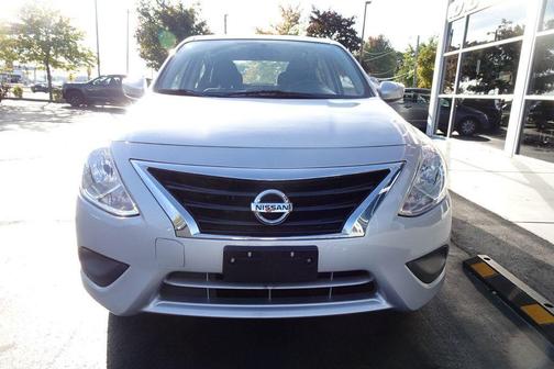 2019 Nissan Versa 1.6 SV